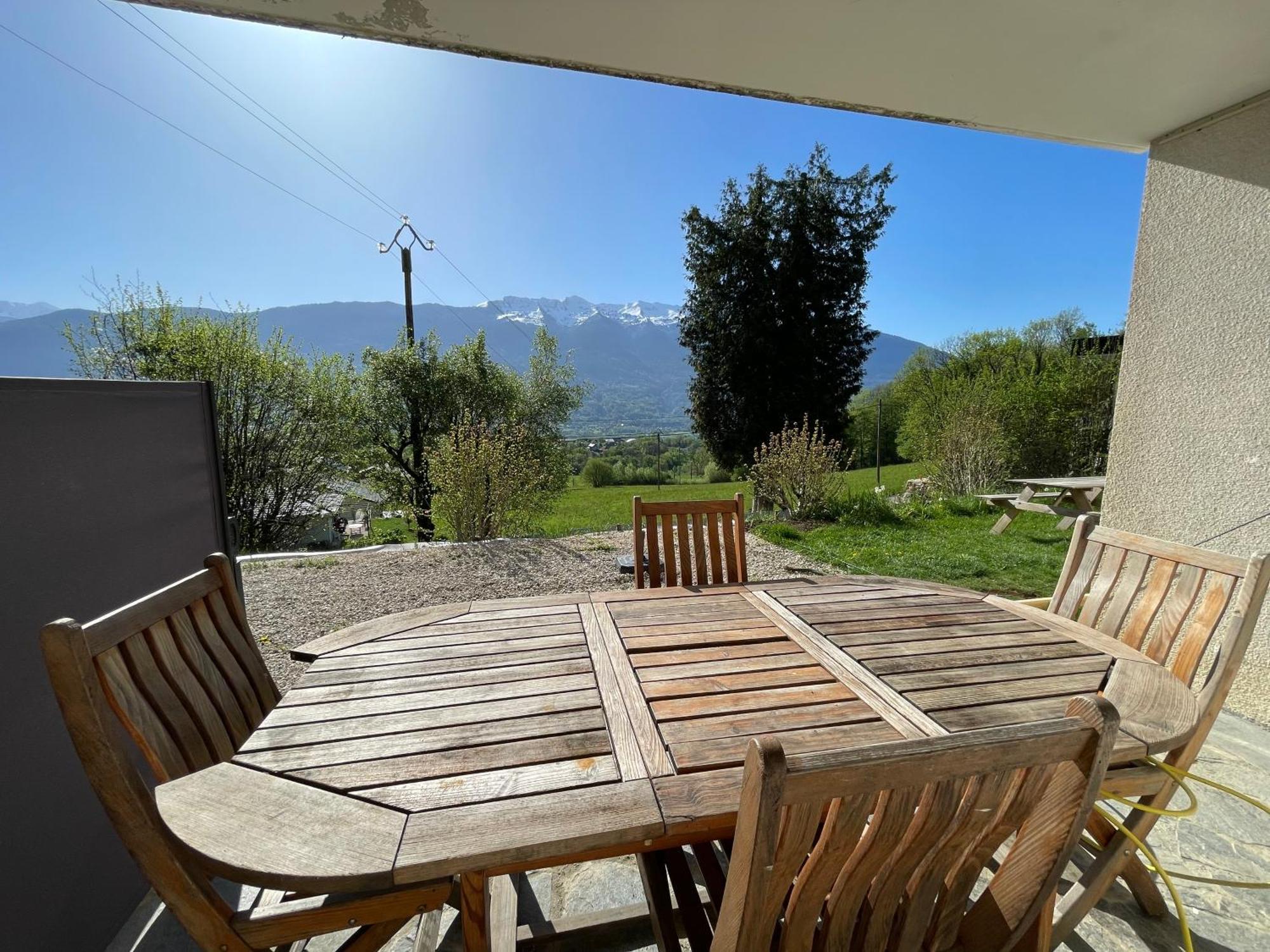 Petit Logement Cosy Dans Maison Au Calme Verrens-Arvey Exterior photo